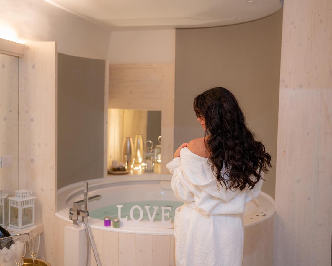Suite Albatros - Luxury Room Bisceglie Exterior foto