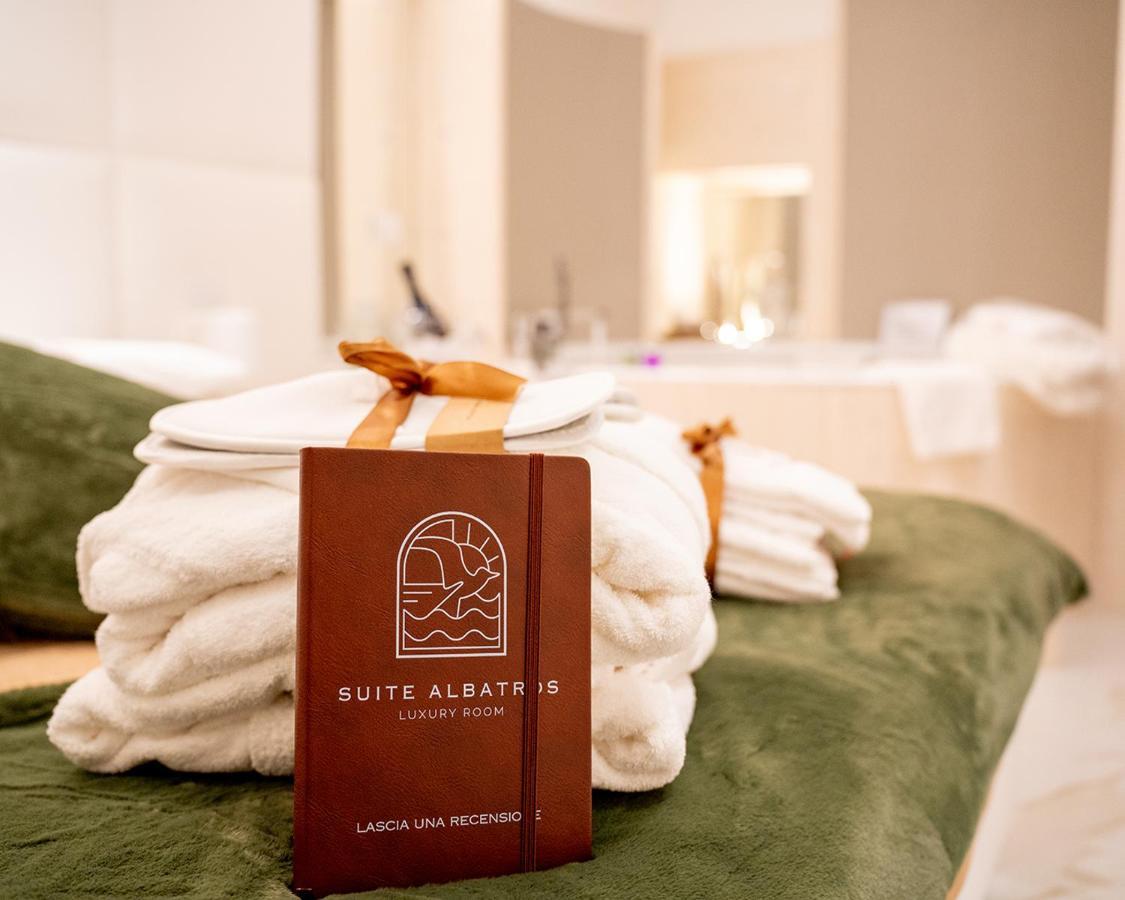 Suite Albatros - Luxury Room Bisceglie Exterior foto