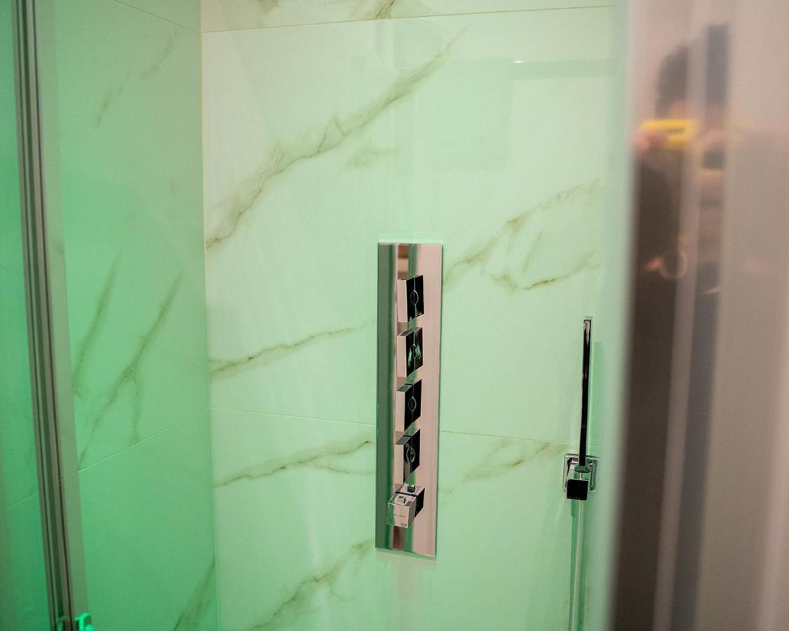 Suite Albatros - Luxury Room Bisceglie Exterior foto